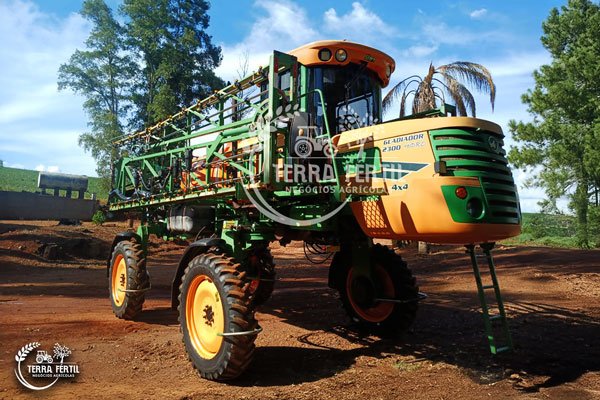 Pulverizador-Stara-Gladiador-2300-02