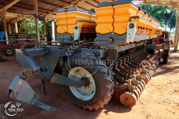 Semeadora-Valtra-BPM-2911-M-01 (1)