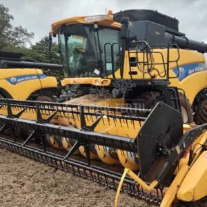 Colheitadeira New Holland CR 9060 2008 Usada 30 Pés - 6.272h