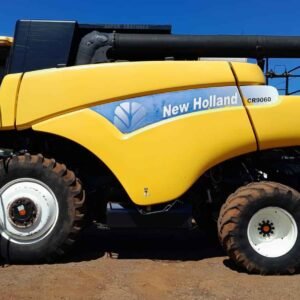 Colheitadeira New Holland CR 9060 Ano 2010
