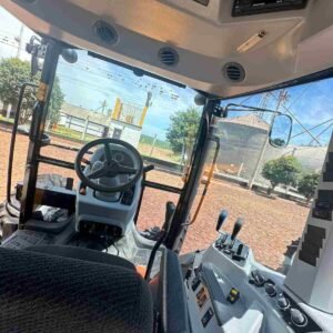 Trator Valtra A74s 4x4 - Ano 2022 - Imagem 4