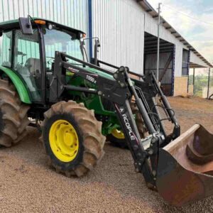 Trator John Deere 5078E - Imagem 3