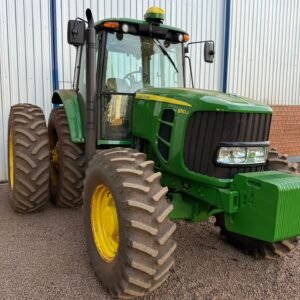 Trator John Deere 6150J