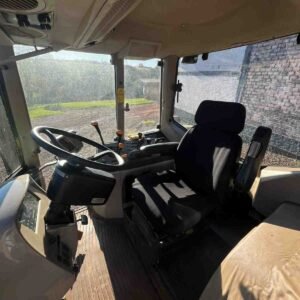 Trator John Deere 6145J – Ano 2013 - Imagem 4
